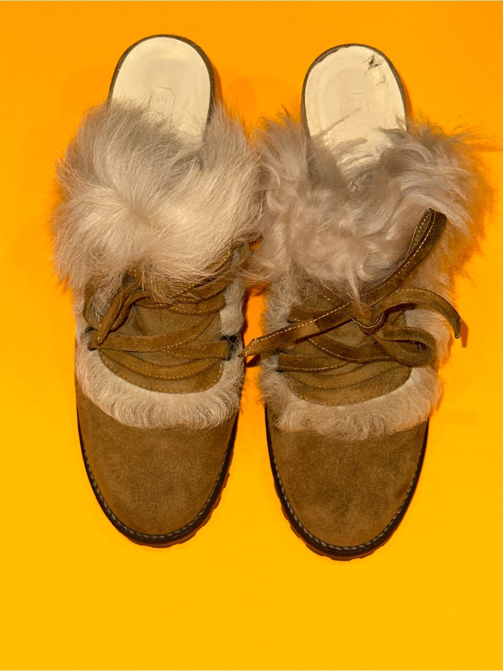 COACH P618 Kristy Tan/Camel Shearling Fur Trim Mules Heels Size 8B Made In Italy
